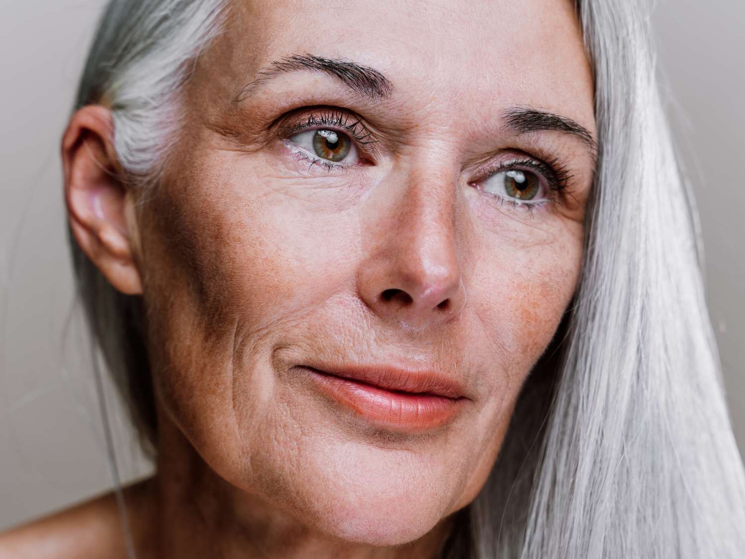French Pharmacy Anti-Aging: Best Collagen-Boosting Serums hero image