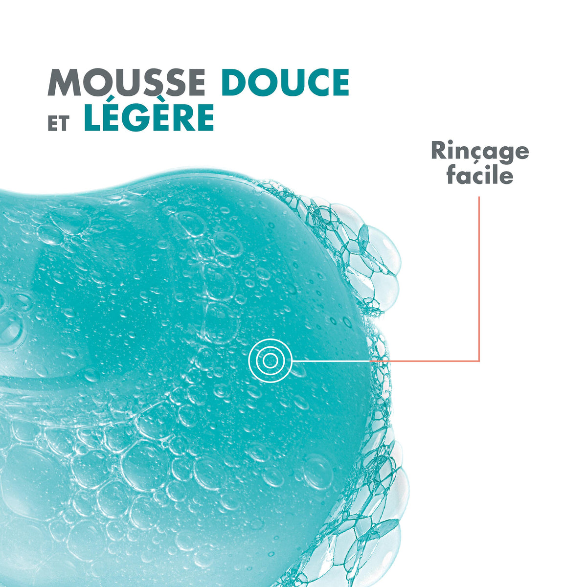 Avène Cleanance, foam texture swatch with captions in French