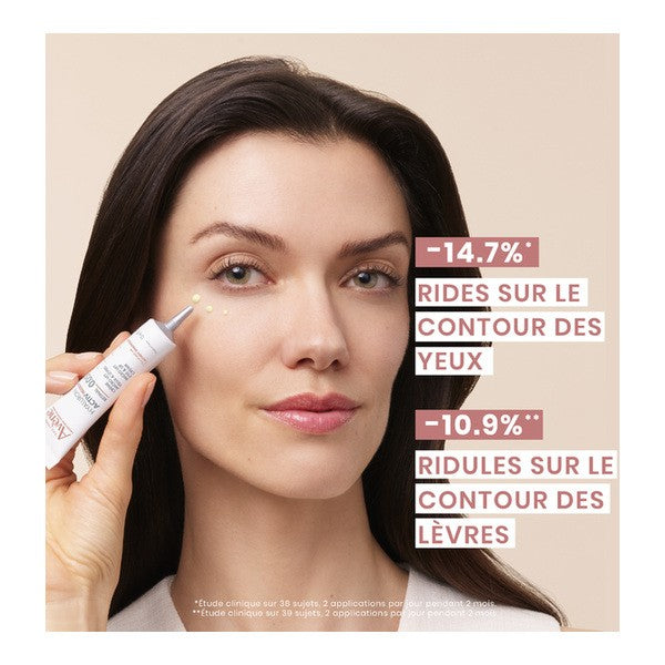 Avène Hyaluron Activ, woman applying the tube under her eye with study results in French