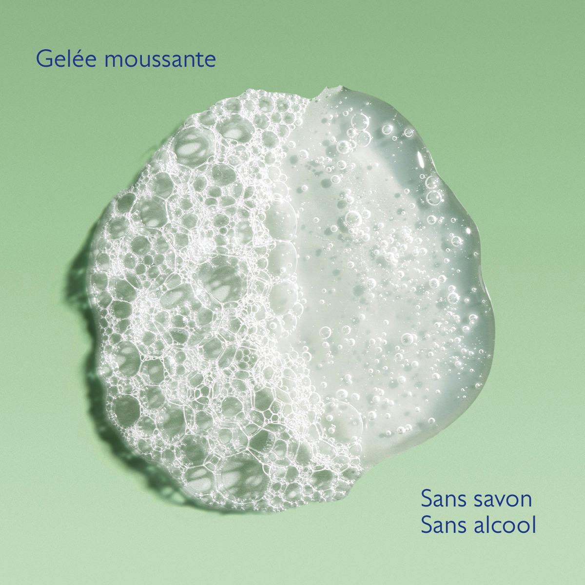 Caudalie Vinopure, gel texture swatch