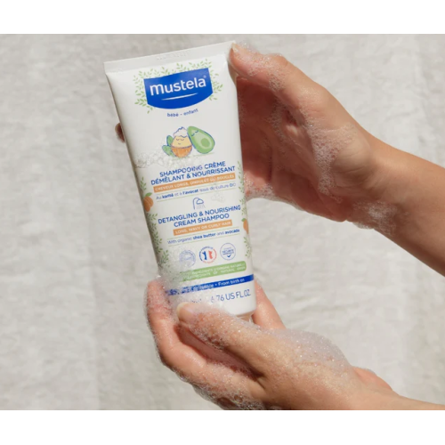 Mustela Baby Detangling and Nourishing Cream Shampoo 200ml, alternate angle