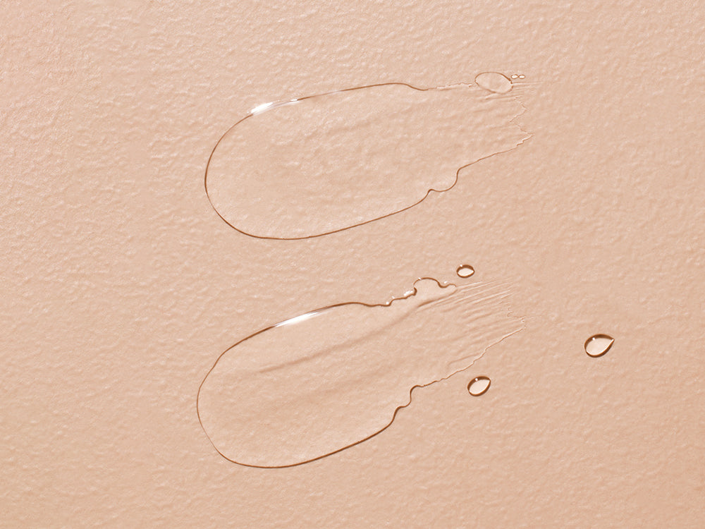 Mustela Maternity, oil texture swatch