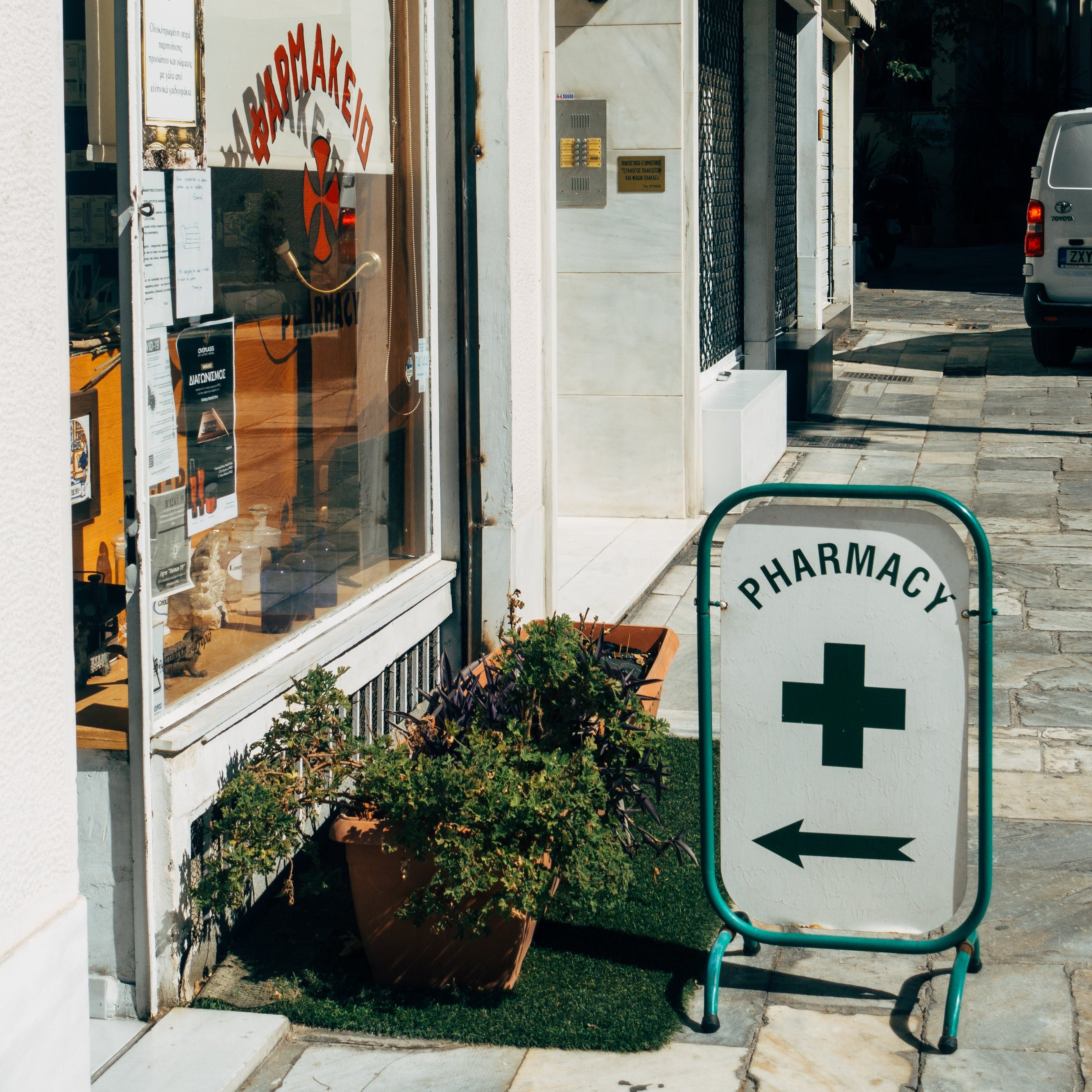 Paris Pharmacy