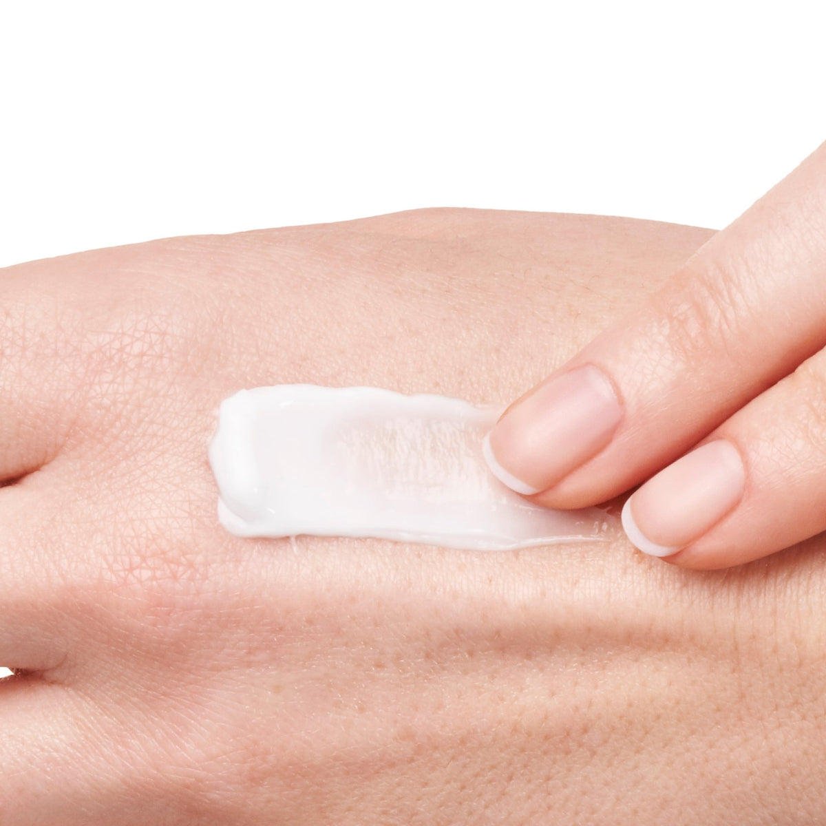 Vichy Aqualia Thermal, applied to the hands