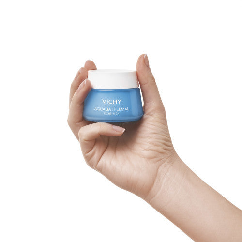 Vichy Aqualia Thermal Rich Hydrating Cream 50ml for dry sensitive skin, product close-up