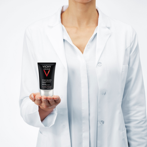Vichy Homme Sensi-Baume After-Shave Balm 75ml, side view