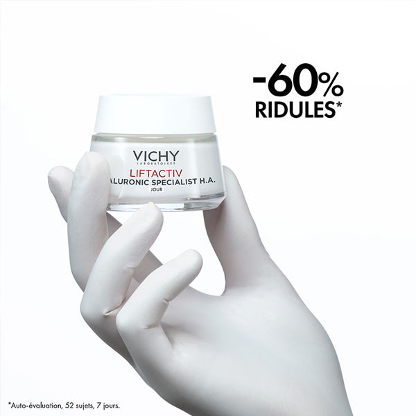 Vichy Liftactiv Hyaluronic Specialist, gloved hand holding the jar with study results in French