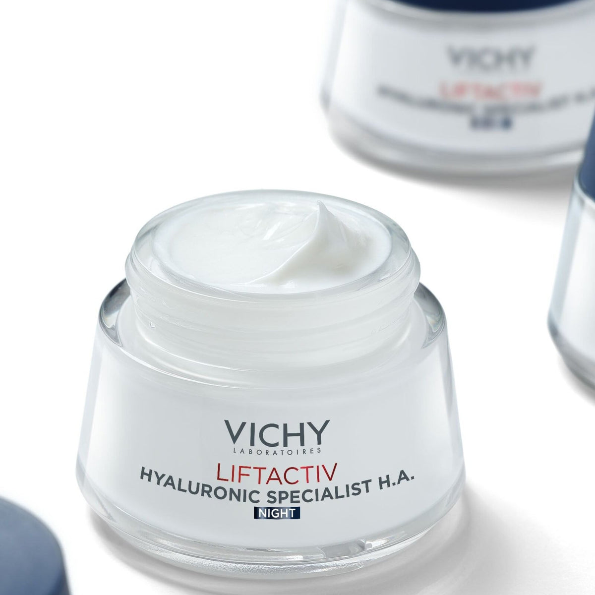 Vichy Liftactiv, open jar showing the night cream among other jars