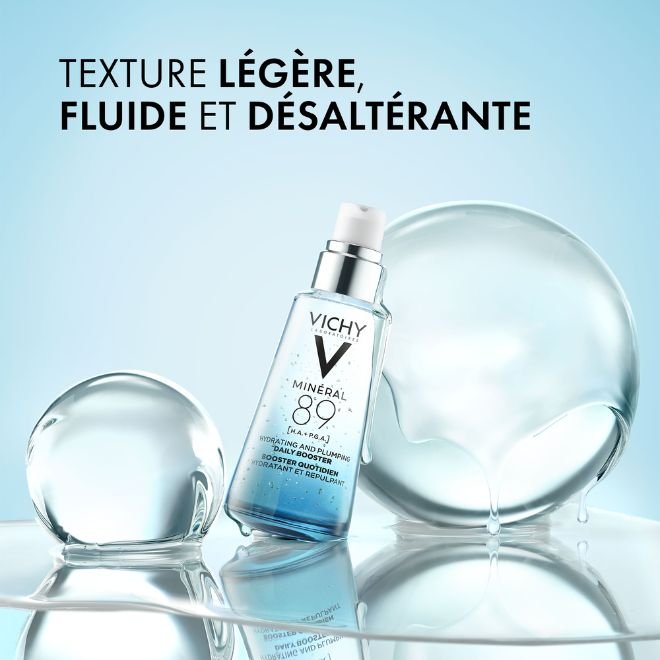 Vichy Mineral 89, pump bottle among water bubbles, text in French