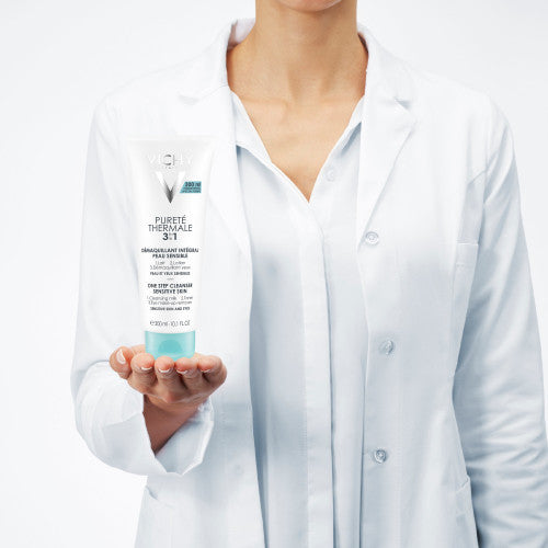 Vichy Pureté Thermale Integral 3-in-1 Makeup Remover 300ml, product close-up