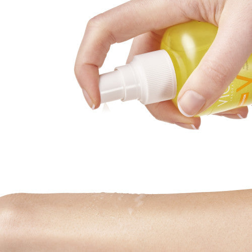 Vichy Idéal Soleil SPF 30 Hydrating Sun Protection Spray 200ml bottle, ingredient panel