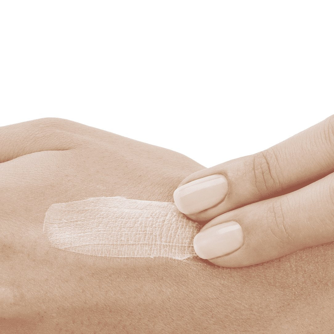 Vichy Capital Soleil, applied to the hands